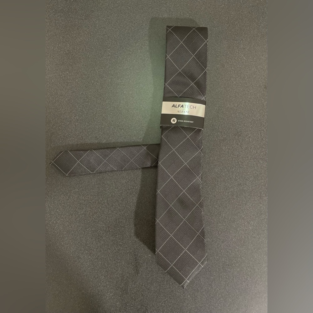 Men’s tie